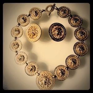 Medusa Necklace w/matching clip on earrings